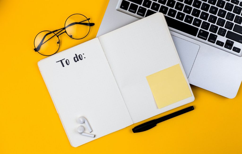 Jak delegować zdania